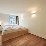 2 * Lauterbrunnen